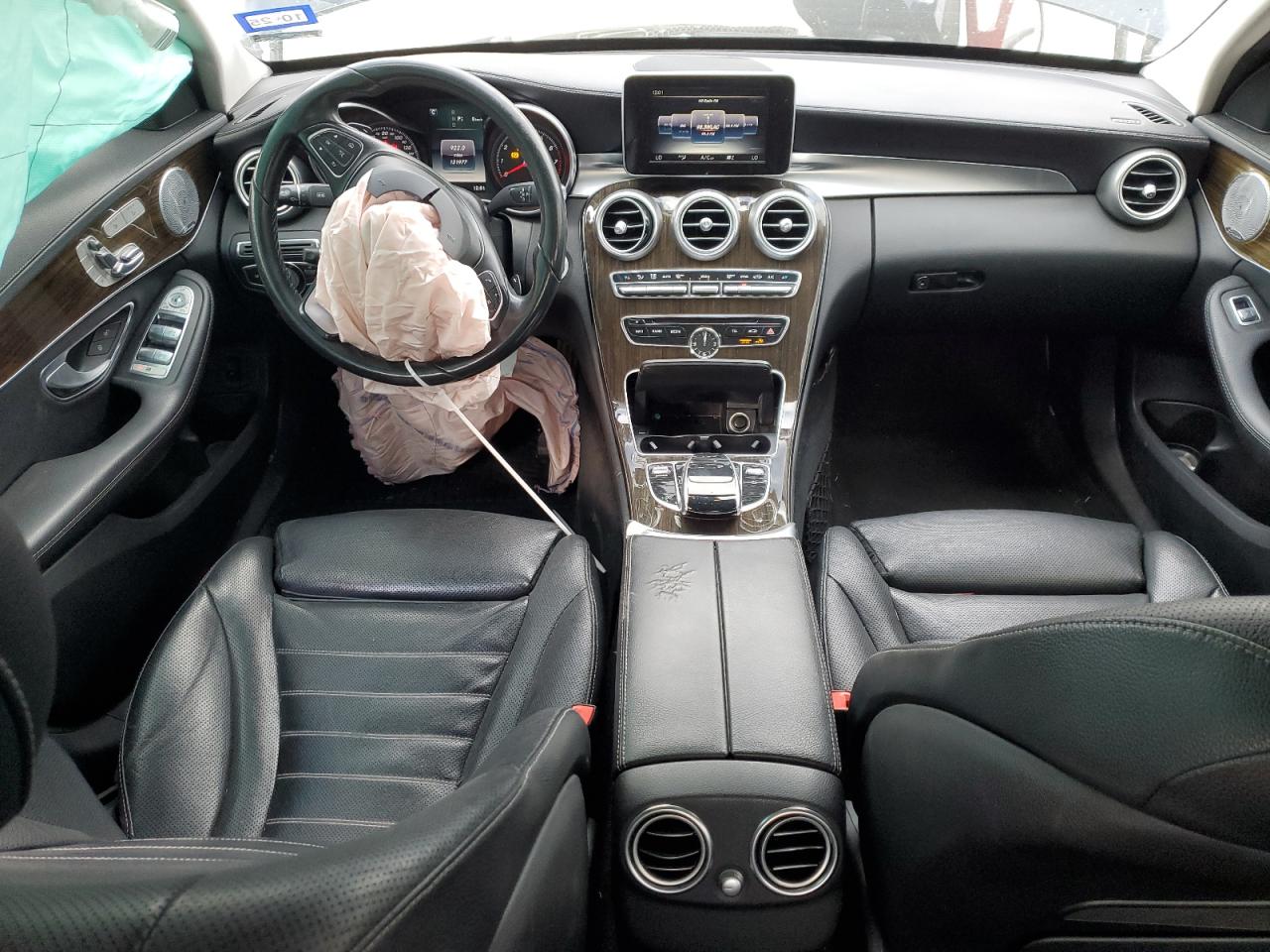 2016 MERCEDES-BENZ C 300