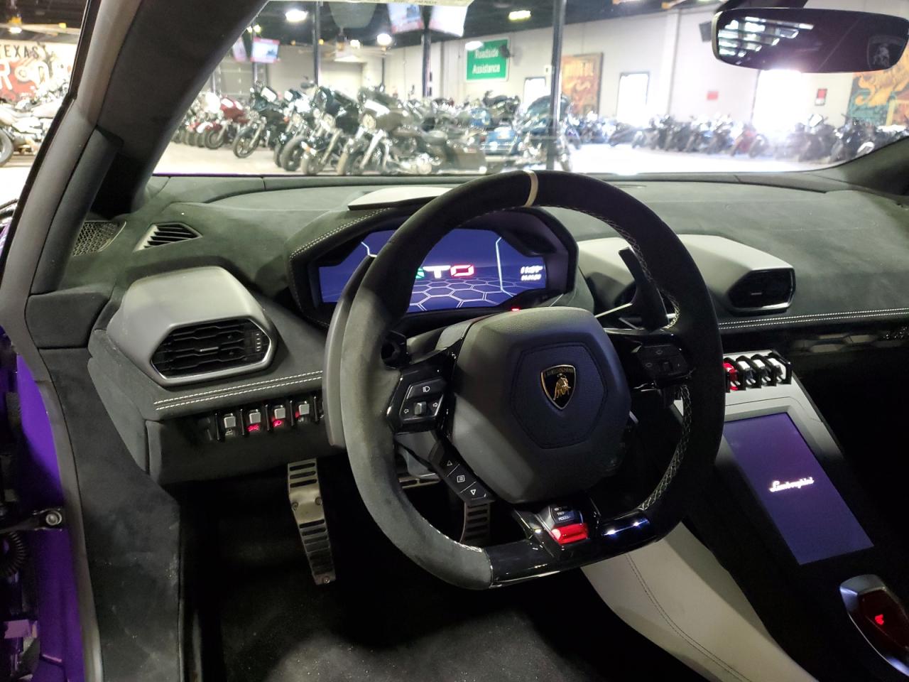 2023 LAMBORGHINI HURACAN STO