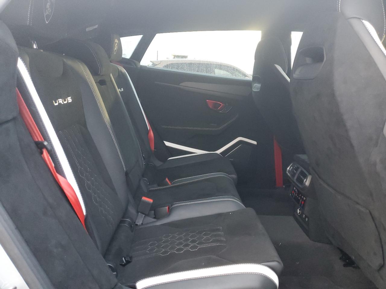 2023 LAMBORGHINI URUS PERFORMANTE